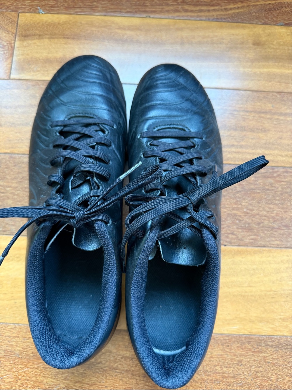 Women’s Nike Black Athletic Lace-Up Cleats